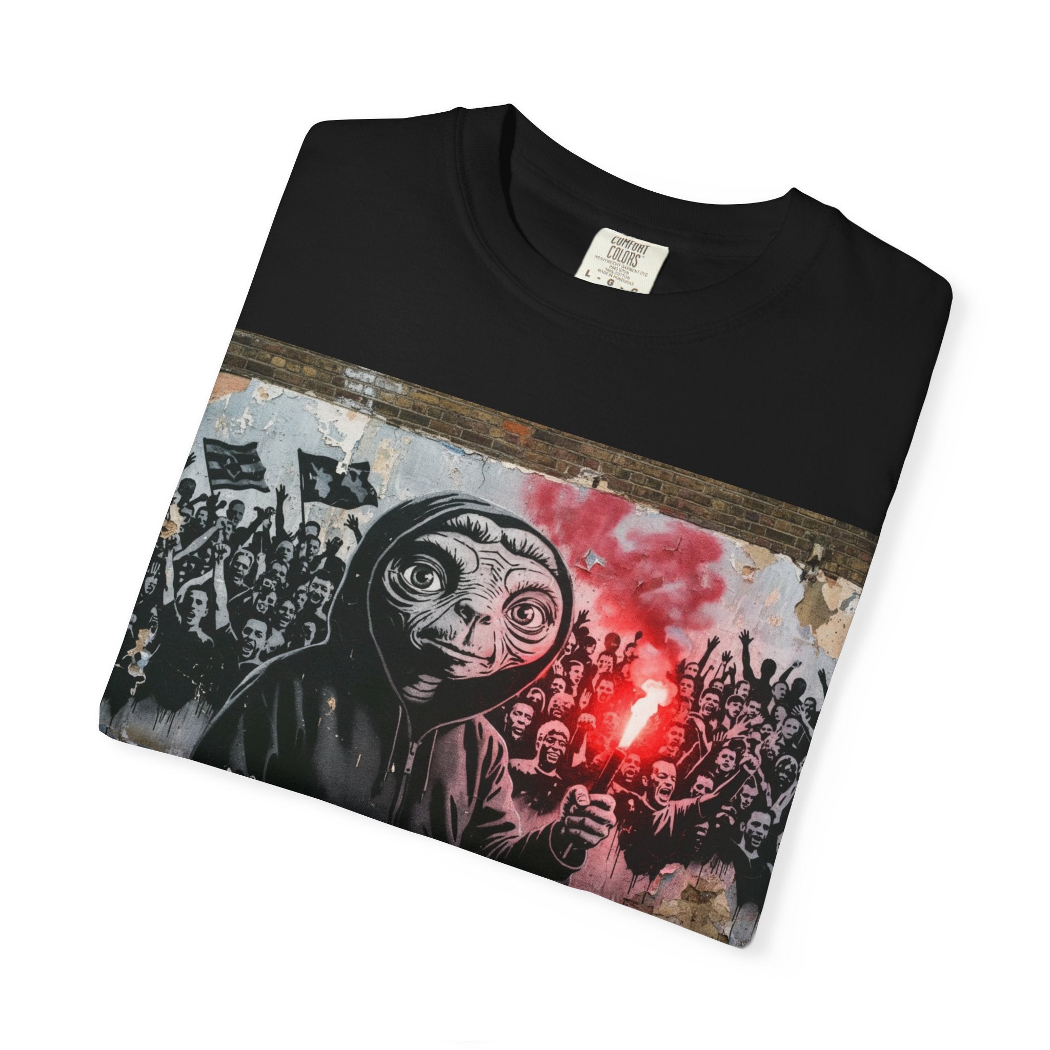 T-Shirt — Street Art Protest E.T. Holding Red Flare Graphic Tee