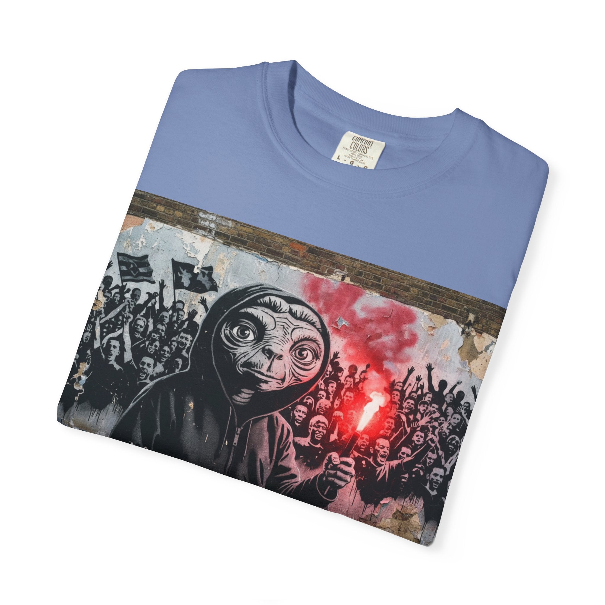 T-Shirt — Street Art Protest E.T. Holding Red Flare Graphic Tee