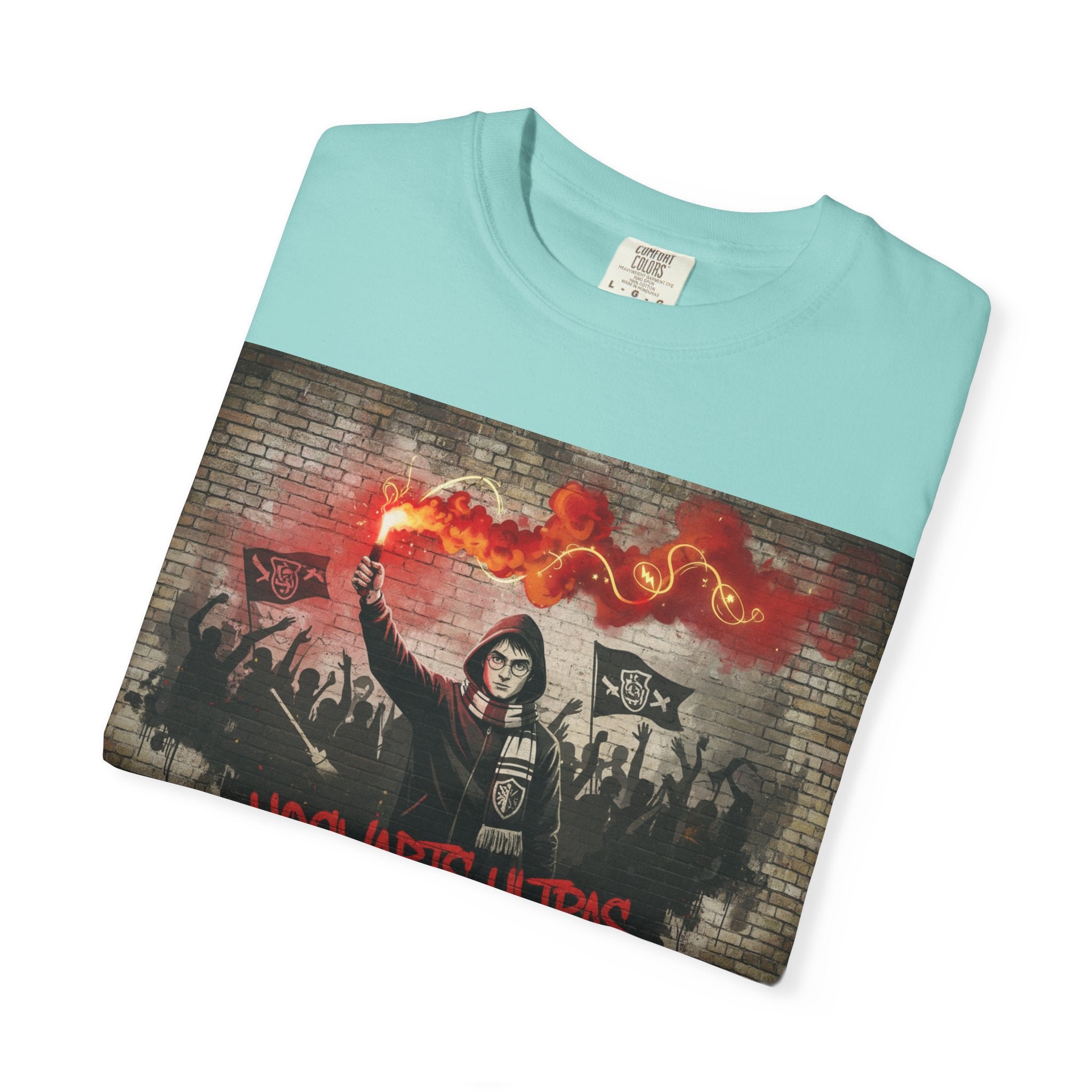 Ultras Fan T-Shirt — 'Hooligans Ultras' Graffiti-Style Soccer Supporter Tee