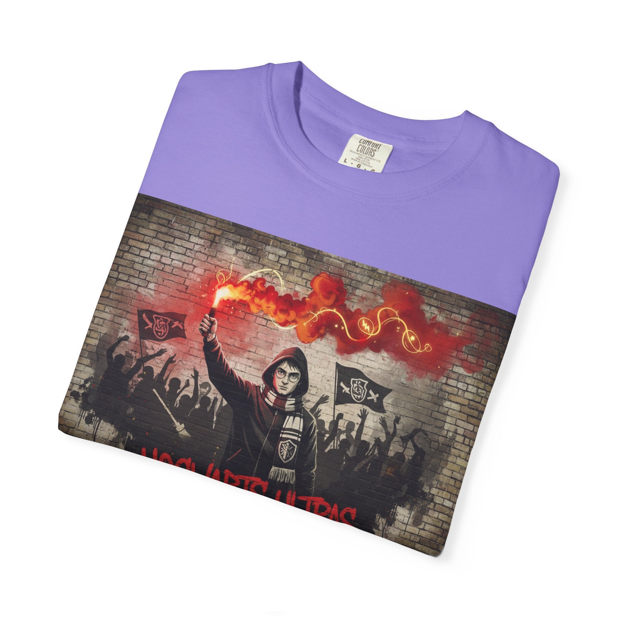 Ultras Fan T-Shirt — 'Hooligans Ultras' Graffiti-Style Soccer Supporter Tee