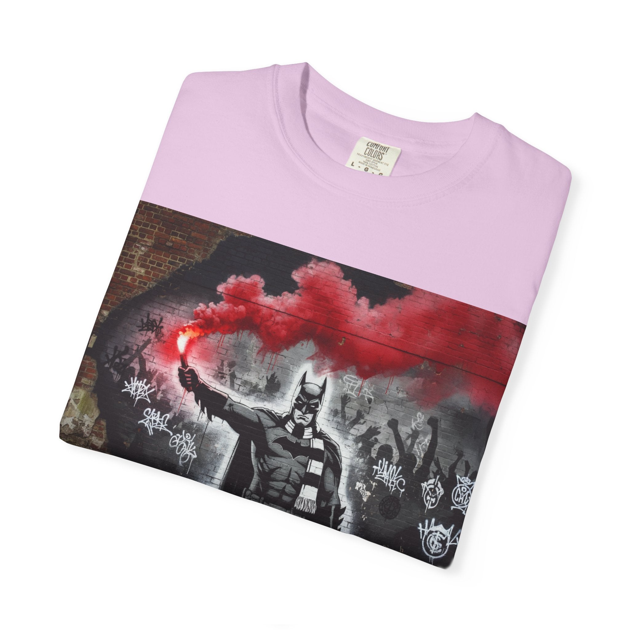 Batman Graffiti T-Shirt – Red Smoke Street Art Tee