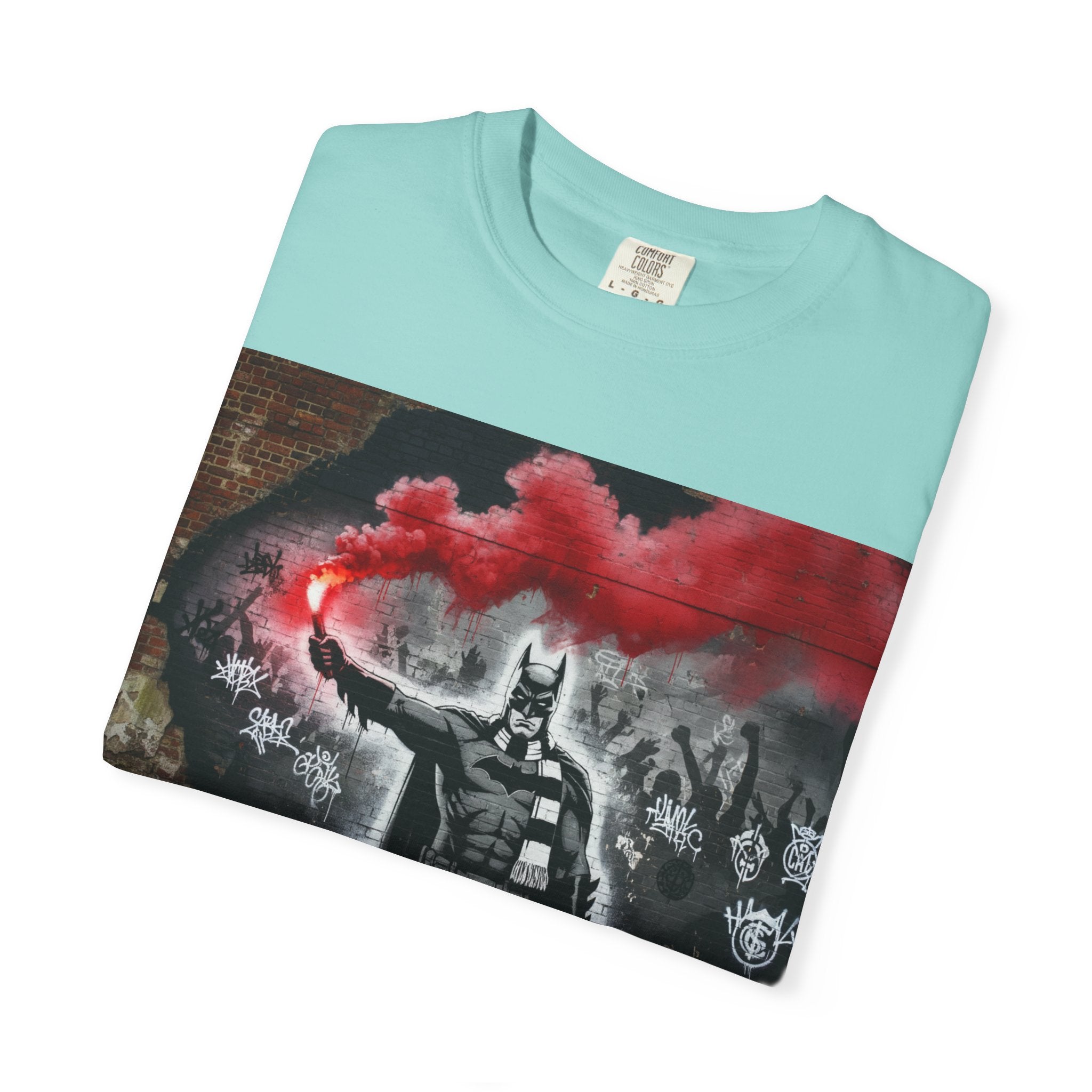 Batman Graffiti T-Shirt – Red Smoke Street Art Tee