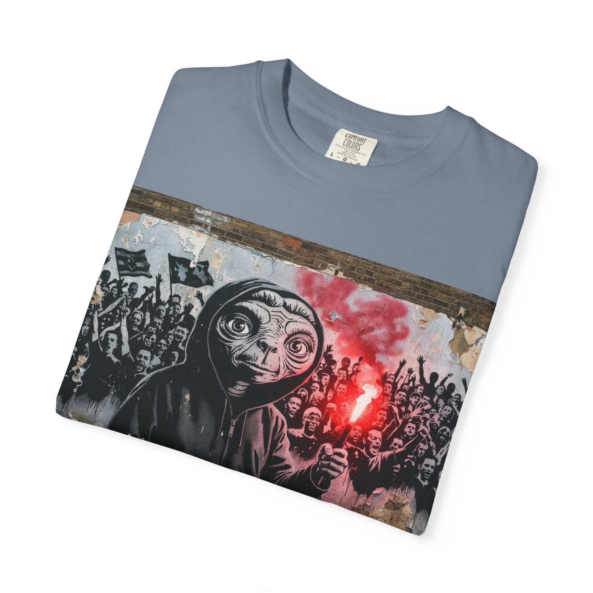 T-Shirt — Street Art Protest E.T. Holding Red Flare Graphic Tee