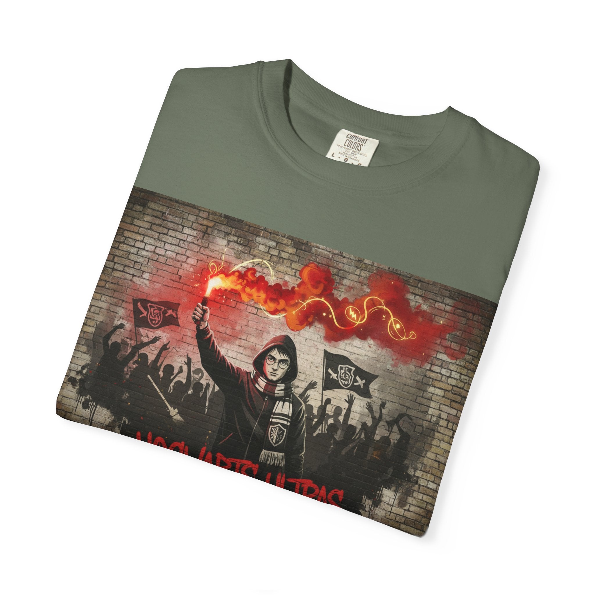 Ultras Fan T-Shirt — 'Hooligans Ultras' Graffiti-Style Soccer Supporter Tee