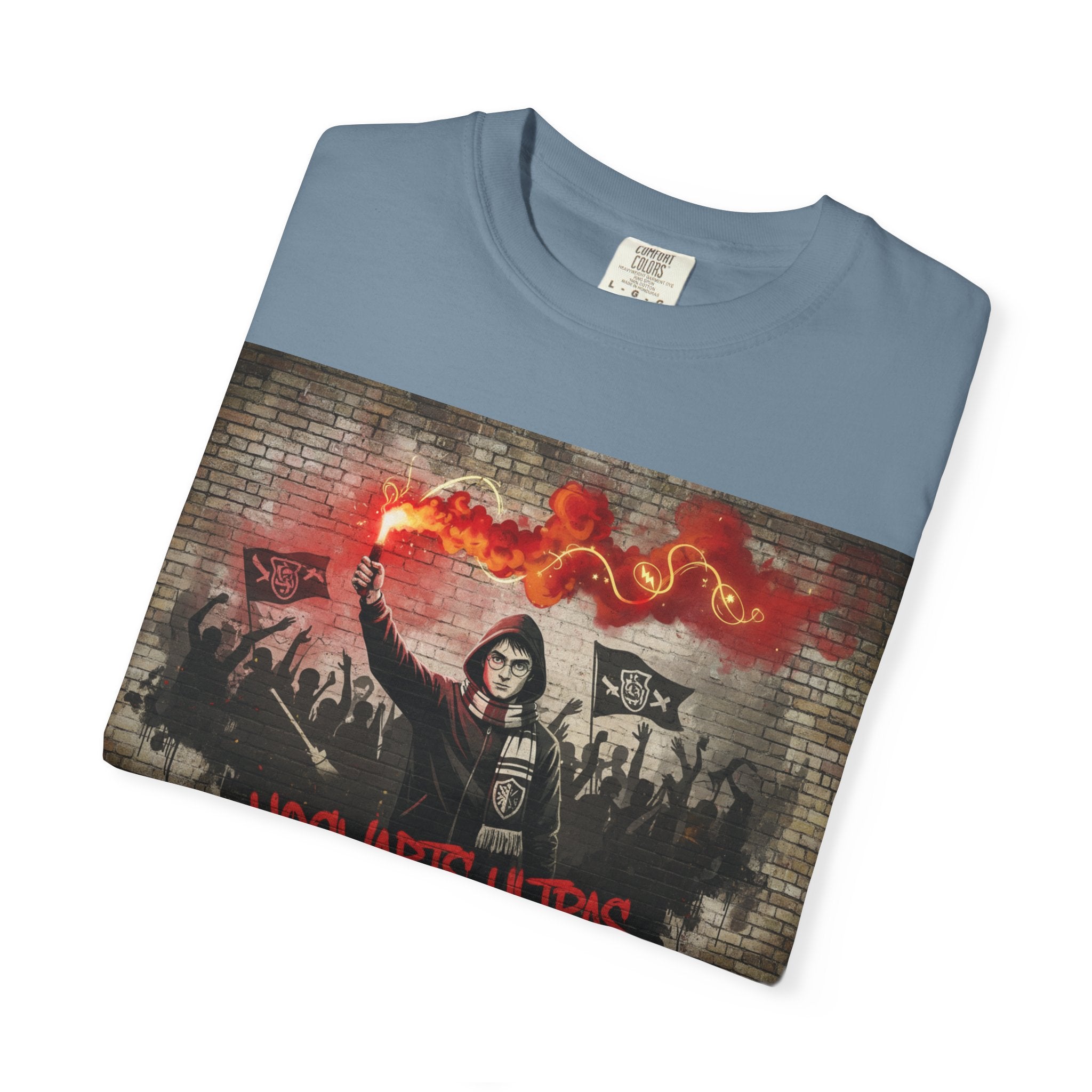 Ultras Fan T-Shirt — 'Hooligans Ultras' Graffiti-Style Soccer Supporter Tee