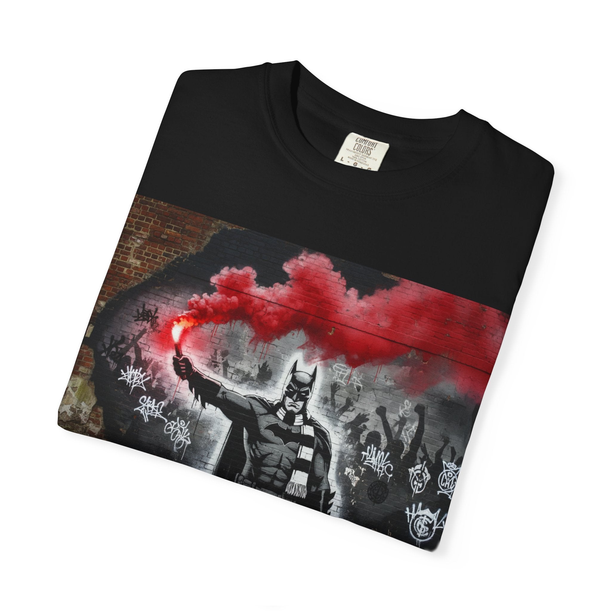 Batman Graffiti T-Shirt – Red Smoke Street Art Tee
