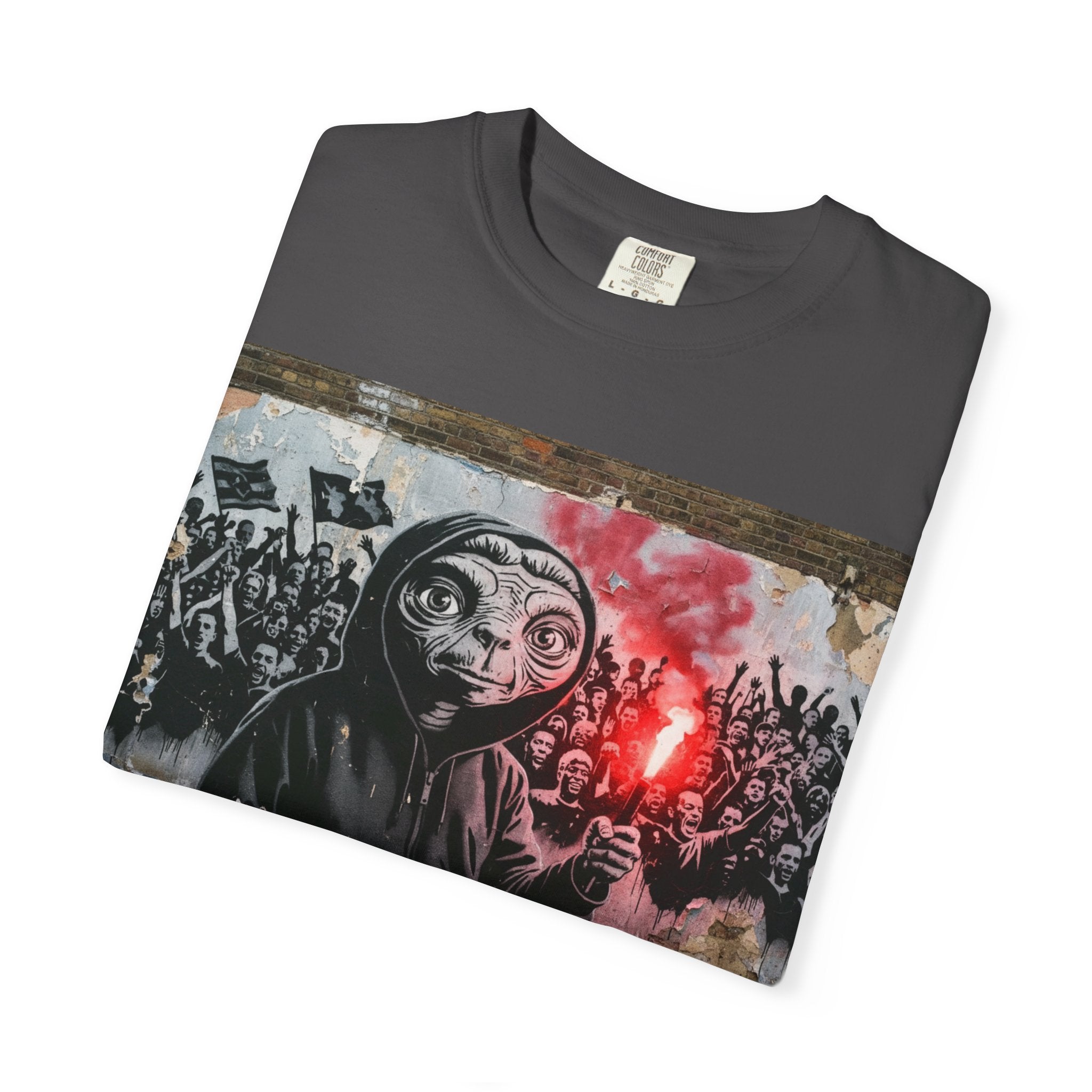 T-Shirt — Street Art Protest E.T. Holding Red Flare Graphic Tee